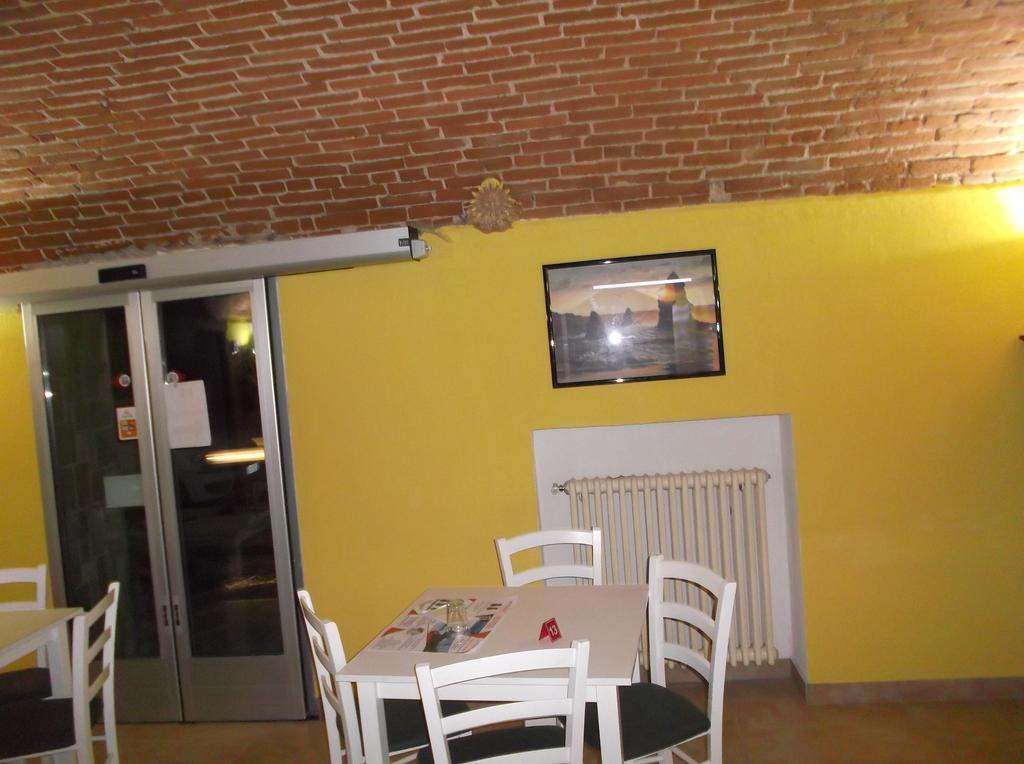 Hotel Il Gatto e La Volpe Avigliana Esterno foto