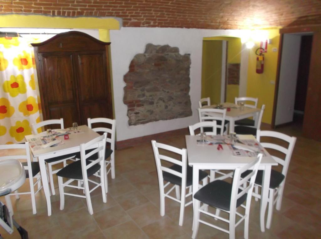 Hotel Il Gatto e La Volpe Avigliana Esterno foto