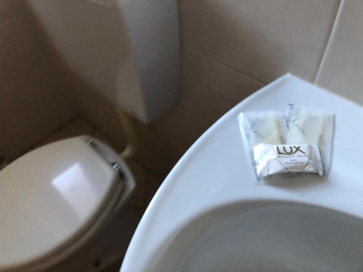 Hotel Il Gatto e La Volpe Avigliana Esterno foto